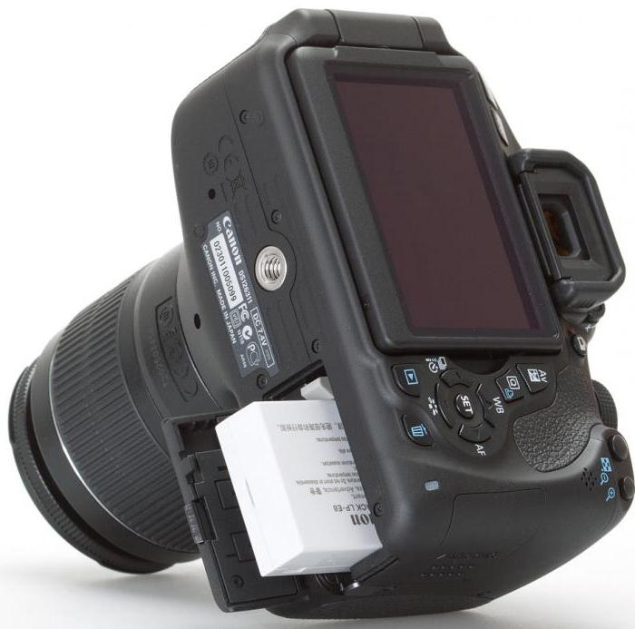 reflex kamery Canon 600d kit