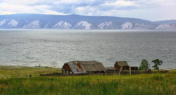 Cape Khoboy misterioso posto Baikal