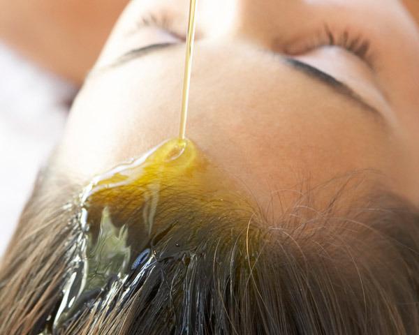 ricinusovo ulje za ocjenu primjene kose