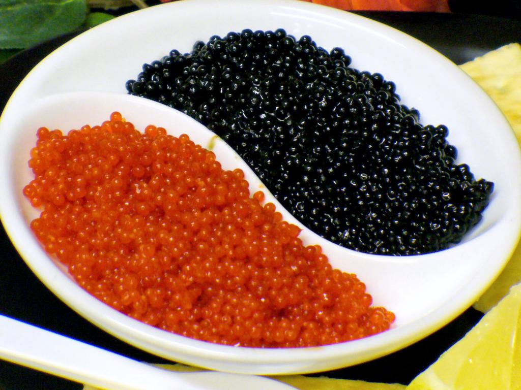 Rdeči in črni kaviar