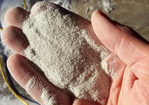 hustota cementové pískové malty