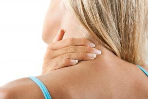 симптоми и лечение на остеохондроза на шийката на гръдния кош