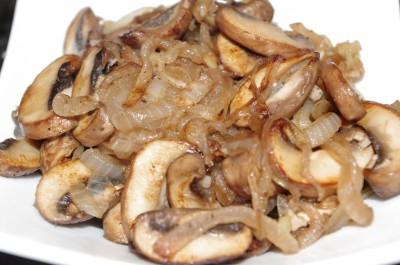champignon fritti con cipolle