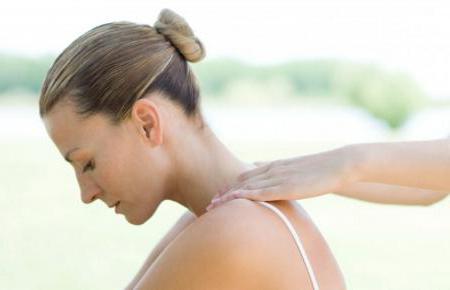 samodzielny masaż w osteochondrozie kręgosłupa szyjnego