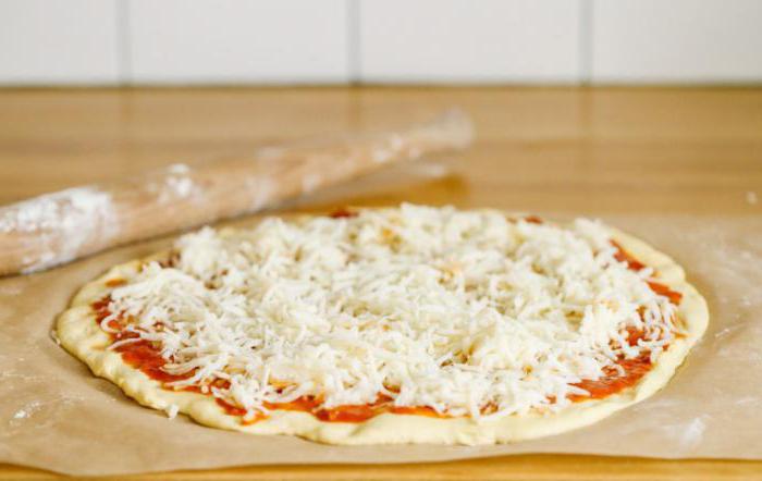 рецепт за пиззу са сиром код куће