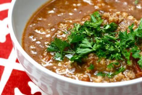 как да се готви пилешка kharcho супа