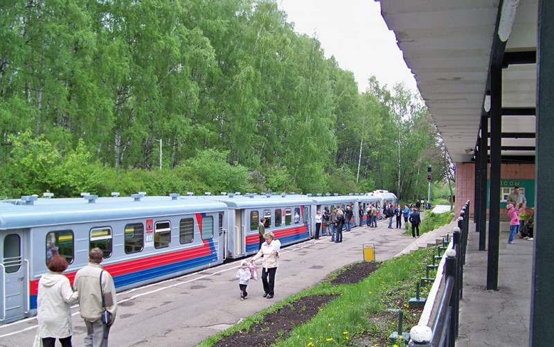 ferrovia per bambini della città di Novomoskovsk