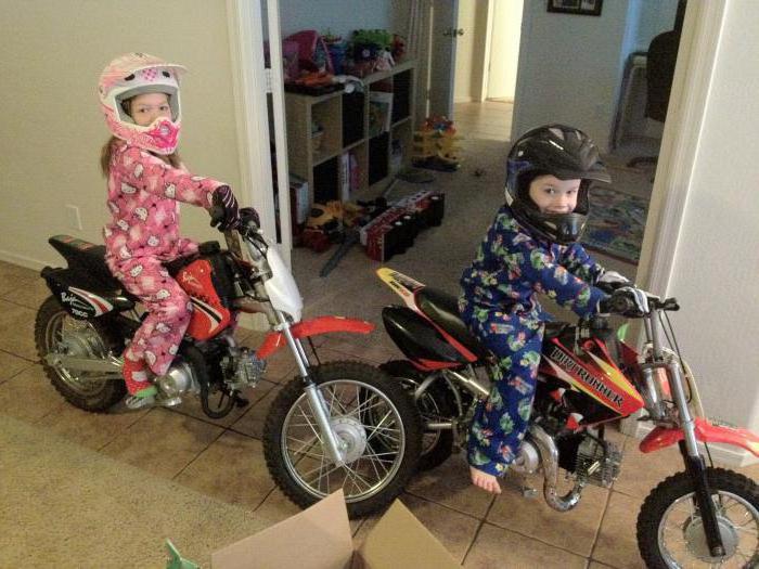 Детски крос-кънтри мотоциклет на бензин