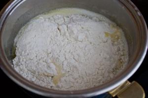 recept na choux pečivo pro eclairs