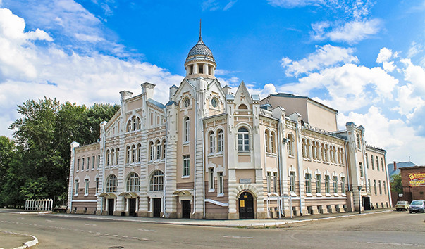Městské divadlo Biysk