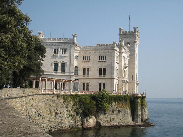 Castello Miramare Trieste Italia