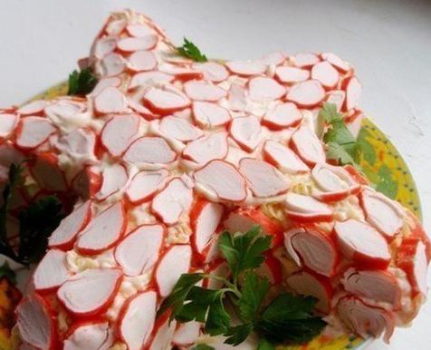 salata rajčice rakovi palicama