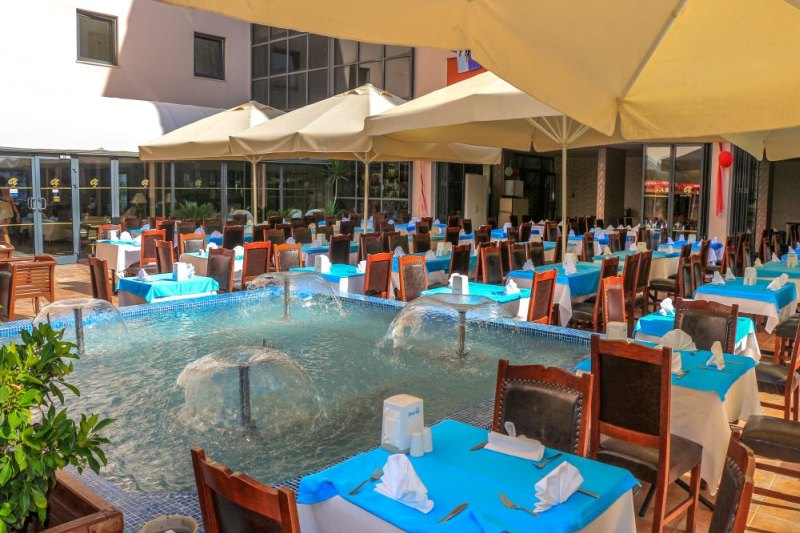 Restaurace v hotelu Club Aqua Plaza v Turecku