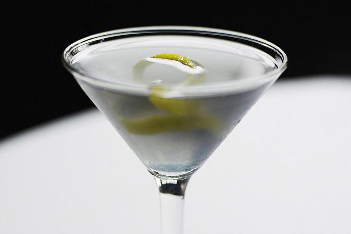 Martin Bond martini koktel