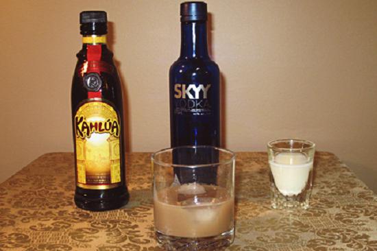 Ricetta bianca russa del cocktail