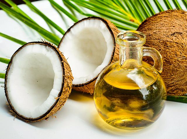 рафинирано кокосово масло за храна