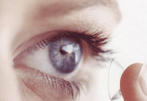 цветни контактни лещи за очи