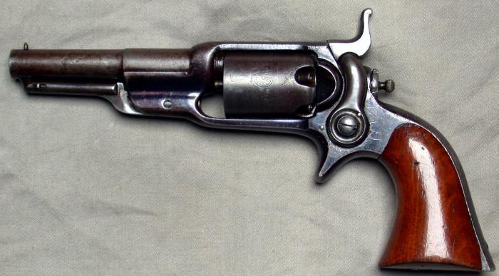 Colt revolver fotografija