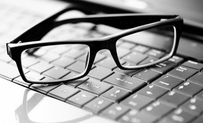 occhiali per computer beneficio o danno principio d'azione