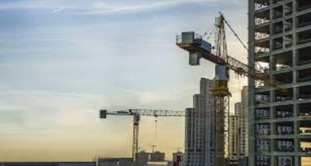 volných pracovních míst v moskevských stavebních firmách