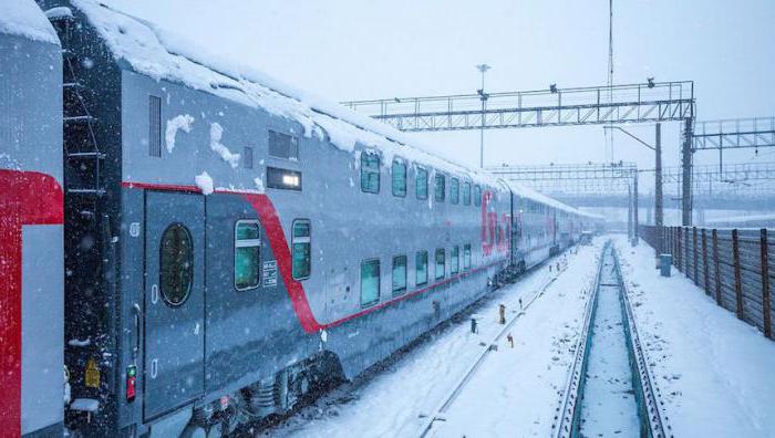 двуетажен влак московски свети Петърбург