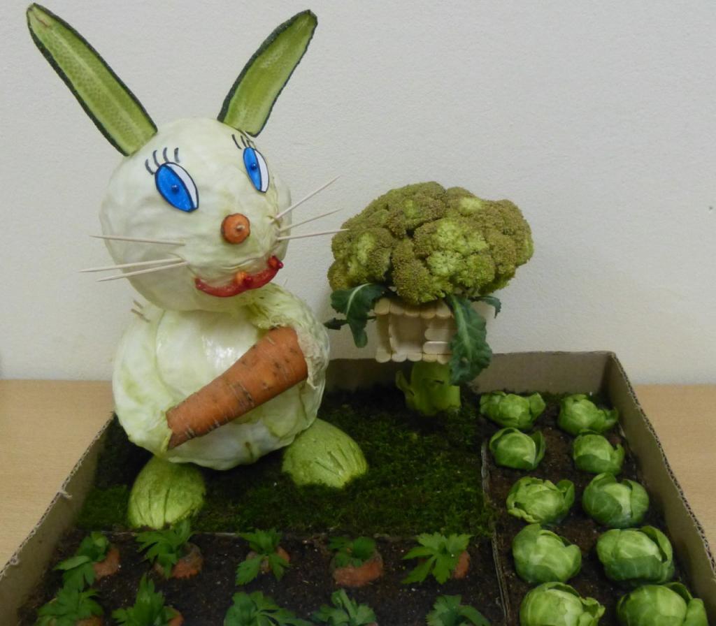 Hare z korenjem in zeljem