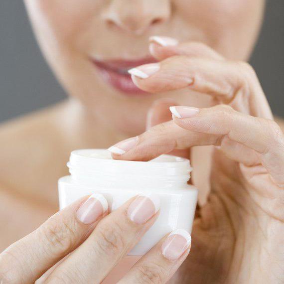 crema cosmetica antistress per tutti i tipi di pelle