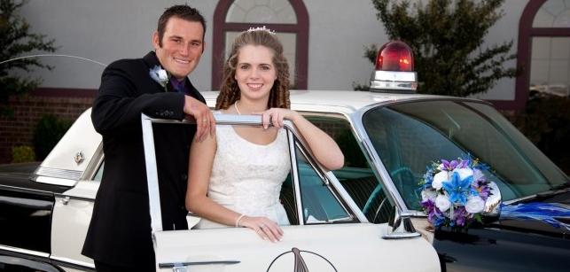 redenzione della sposa in stile polizia stradale