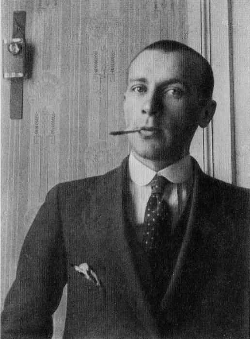 biografia della vita e del lavoro di Bulgakov