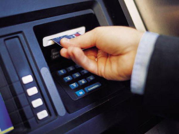 Kreditní karty Uralsib Bank přezkoumají názory