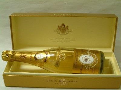 cena šampaňského v Rusku