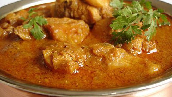 curry piščanca