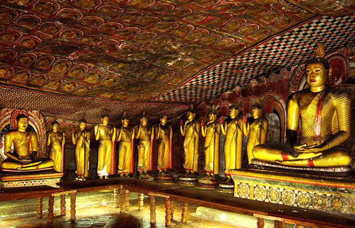Дамбулла, Златни храм (Шри Ланка)