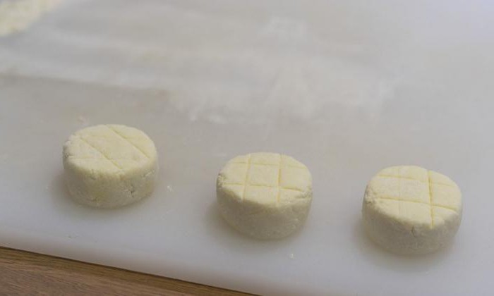 kako napraviti sir iz sirovog jednostavnog recepta