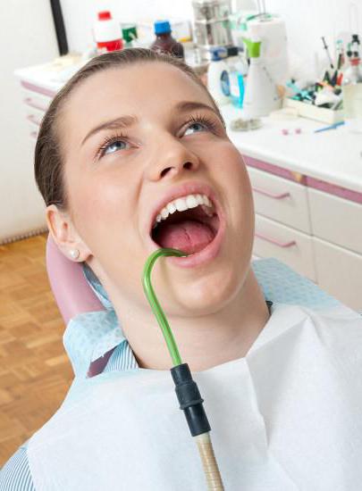 sistema di aspirazione per l'odontoiatria