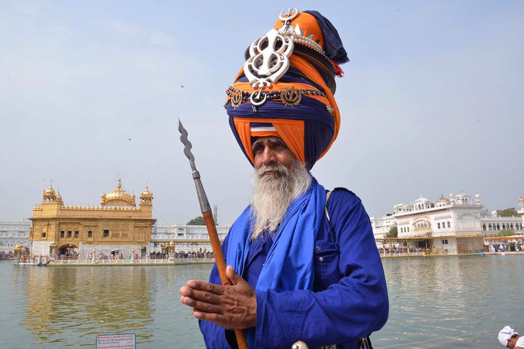 Im starszy Sikh, tym bardziej jego turban