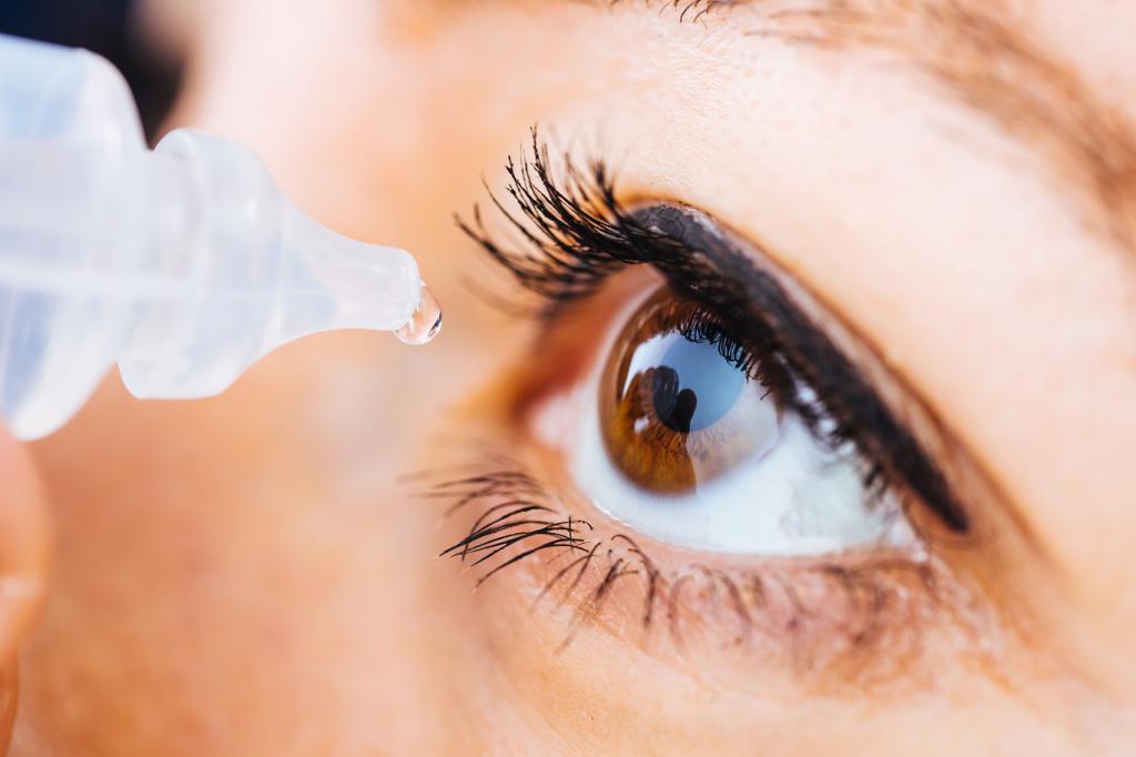 uporaba kapljic za oči diklofenak