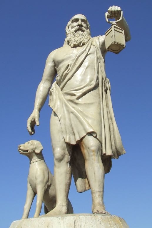 Statua di Diogene di Sinope