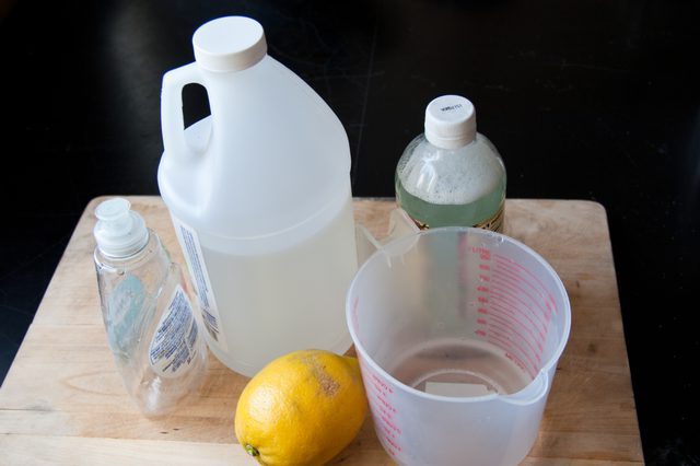 jak vyměnit mycí prostředek do myčky nádobí