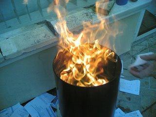 divinazione su carta bruciata