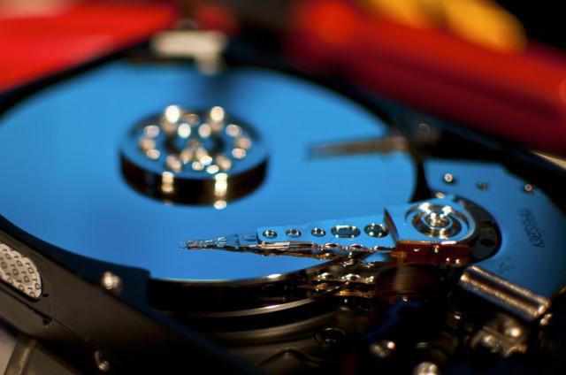 Oprava a obnova pevných disků