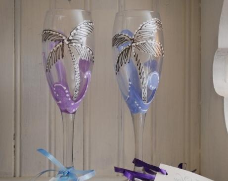 Kako ukrasiti vjenčane čaše vlastitim rukama