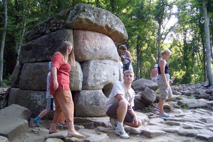 dolmens gelendzhik