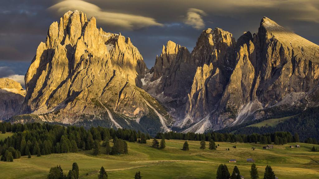 Ostre szczyty Dolomitów