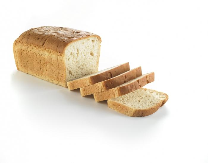 sanjajte krem ​​bijeli kruh