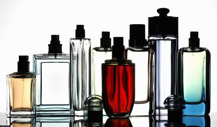 zakaj sanjati o izbiri parfuma