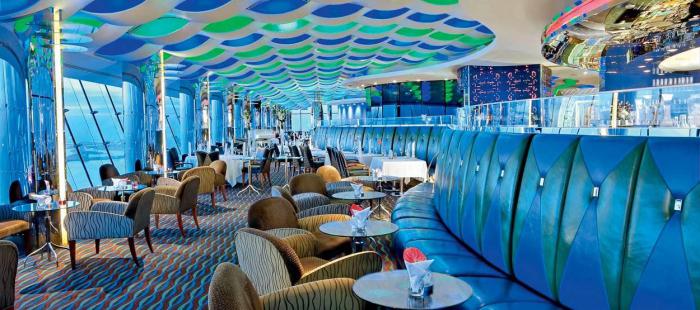 Hotel se plave v dubajských recenzích