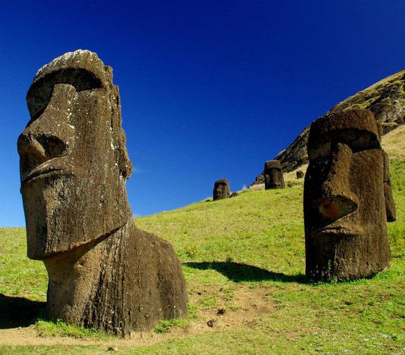Статуи на Великденските острови