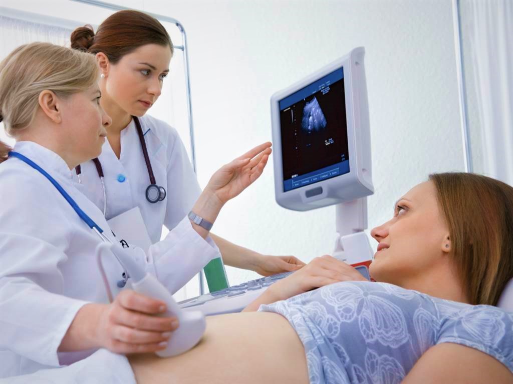 Ultrazvočna diagnoza zunajmaternične nosečnosti