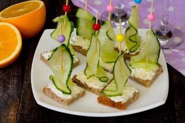 snack canapes